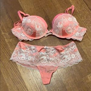 Victoria’s Secret bra and panty set